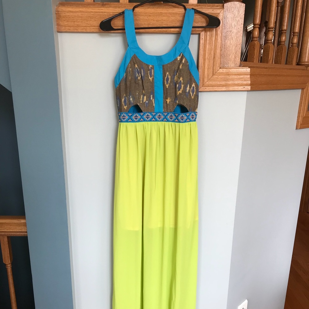Flying Tomato Maxi with Cutouts